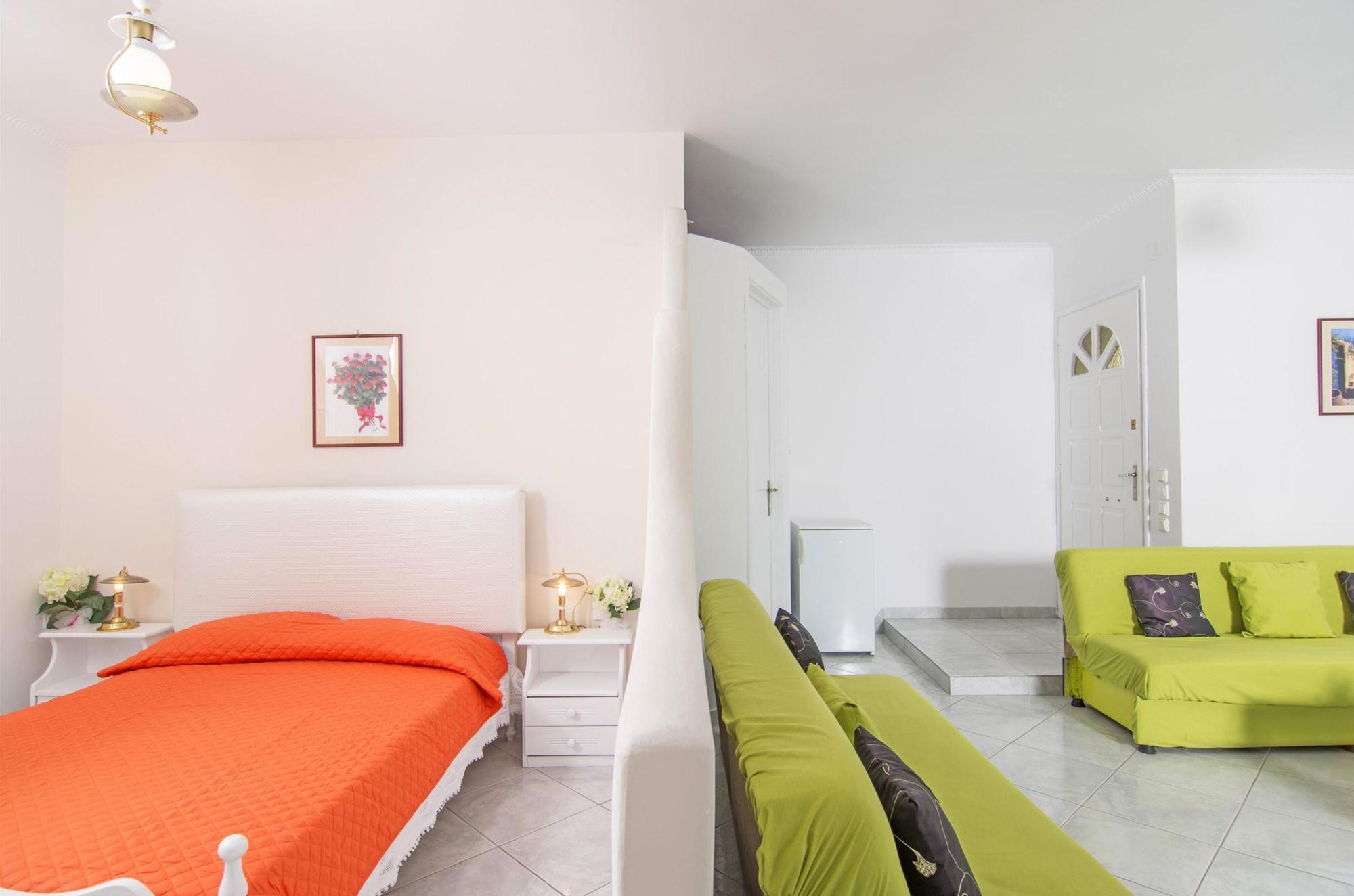 Pantheon Hotel Agios Georgios  Kültér fotó