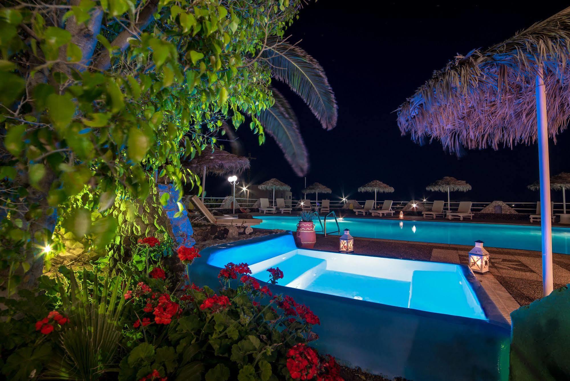 Pantheon Hotel Agios Georgios  Kültér fotó